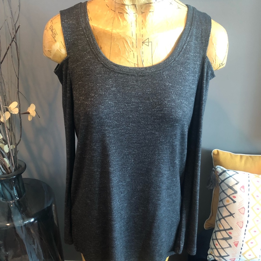 Matty M Open Shoulder Long Sleeve Blouse - Size S